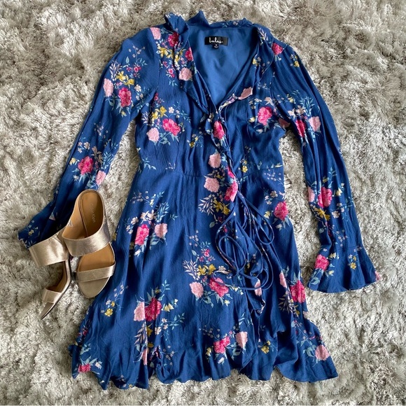 Lulu’s Ruffle Floral Wrap Dress Size Small - Picture 2 of 6